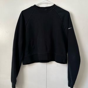 Black cropped Nike sweatshirt